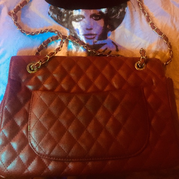 Cranberry/pomegranate 🍎 RED Quilted purse 👜 - Picture 2 of 7